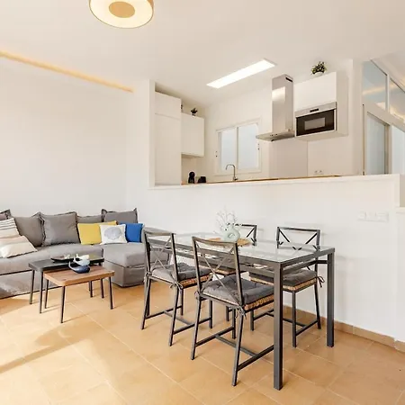 Recien Reformado Con Jardin En Arenal De Castell