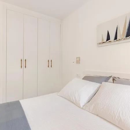 Recien Reformado Con Jardin En Arenal De Castell Apartment Es Mercadal