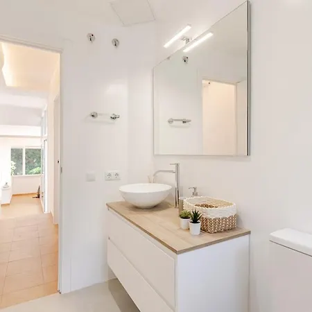 Recien Reformado Con Jardin En Arenal De Castell