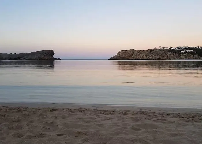 Recien Reformado Con Jardin En Arenal De Castell Daire *